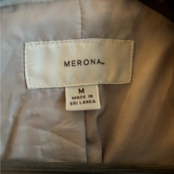 Gorgeous Merona Tan Jacket Size Medium - Picture 3 of 3